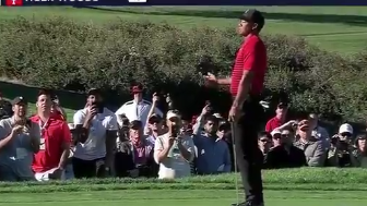 Watch: golf world furious as fan shouts at Woods mid-swing
